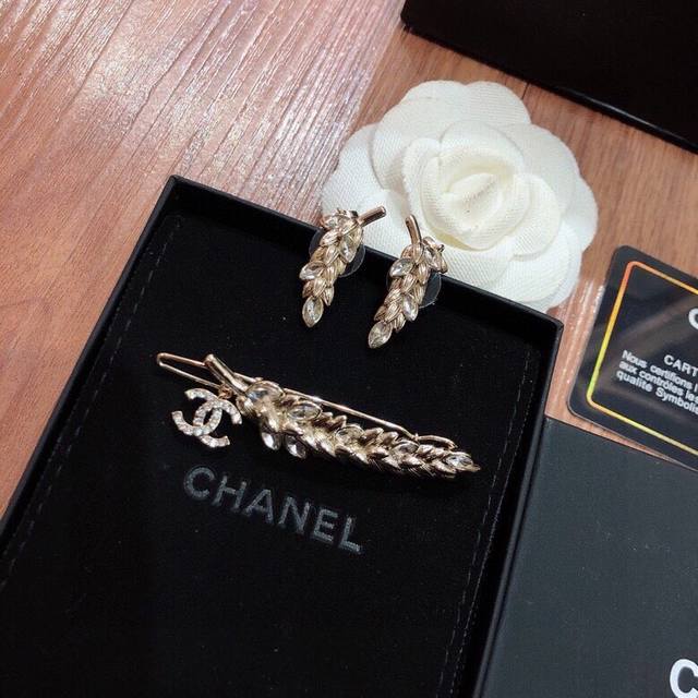 耳钉 胸针 Chanel 香奈儿新款 耳钉发夹 耳钉 正品3000+元 专柜一致黄铜材质