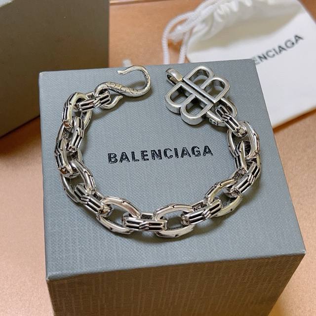 原单货新品 巴黎世家 Balenciaga手链专柜一致巴黎世家手链 男士火爆款出货 设计独特 前卫 男女必备！码数18。20。22。24Cm