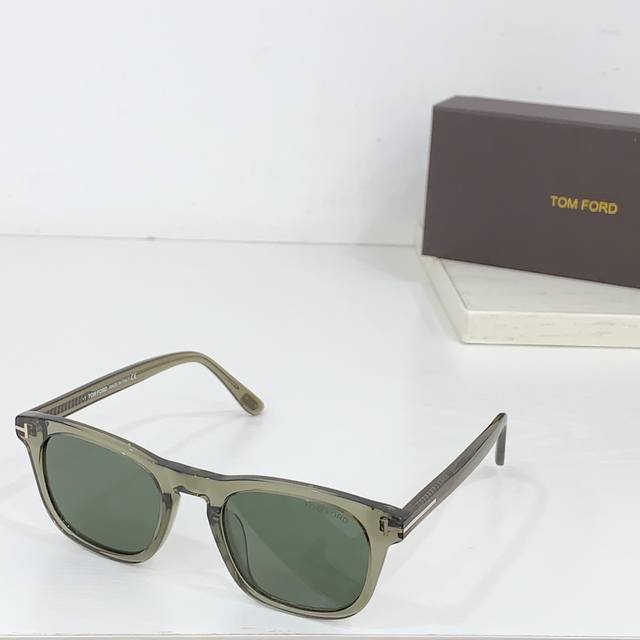 Tom Fordmodel：Tf5870-F-Bsize：52口21-145 140