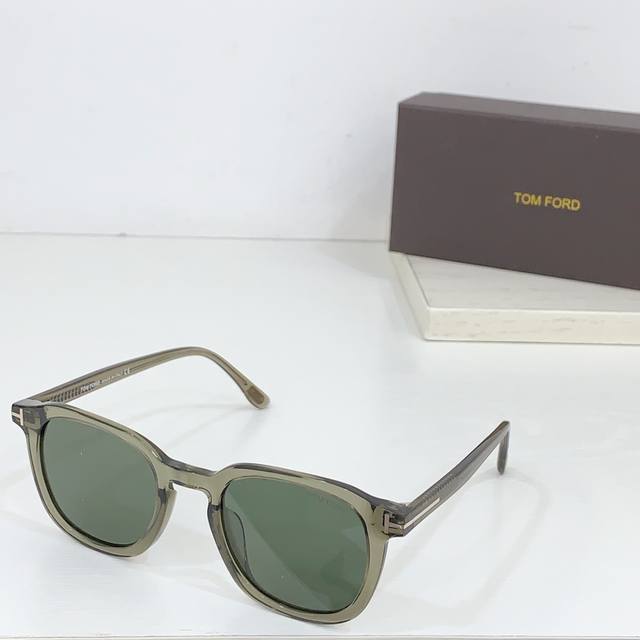 Tom Fordmodel：Tf0975Size：52口23-145 140