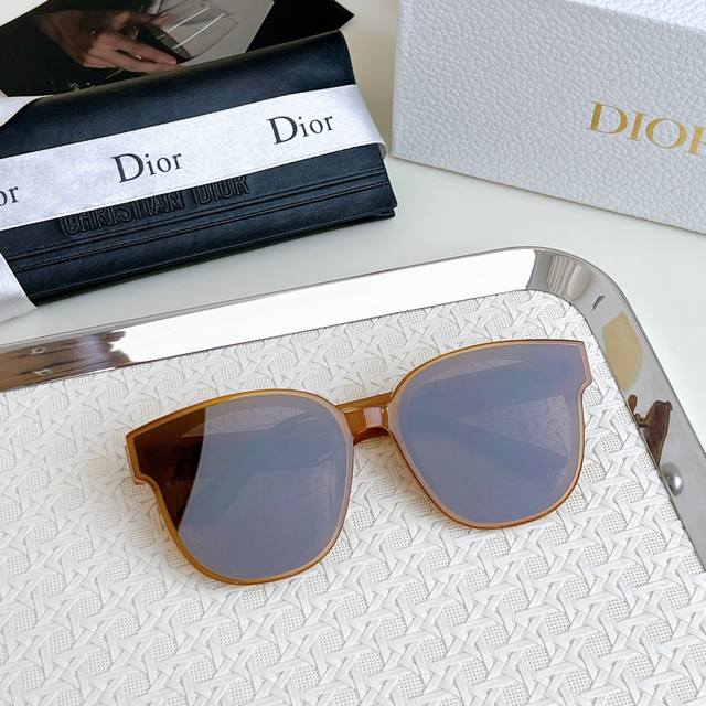 Dior 型号Dior 8067 尺寸50口20-145