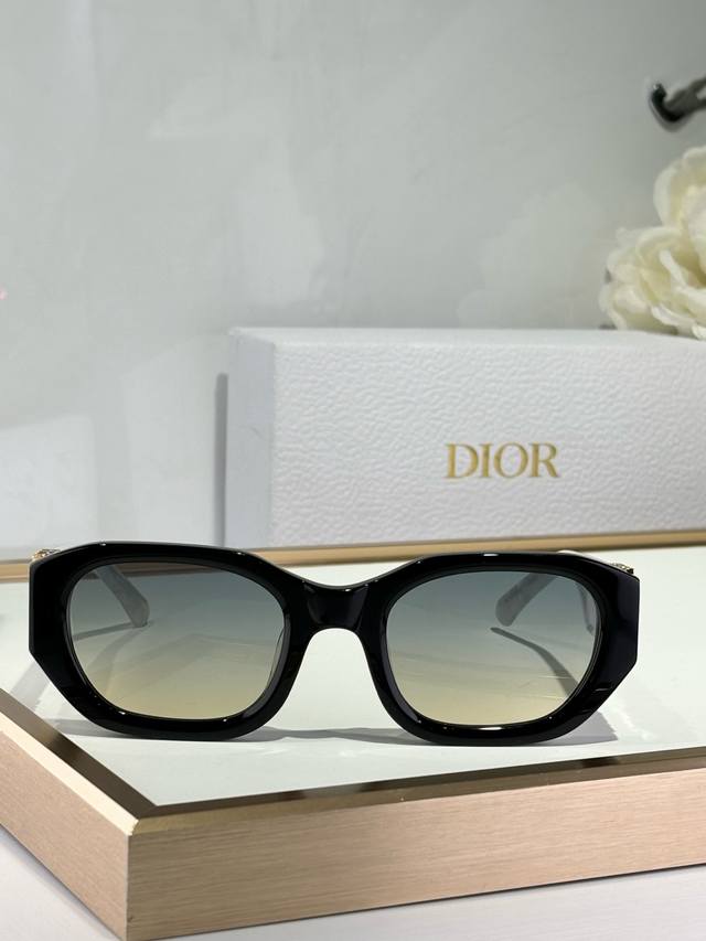 Dior Mod：Missdior S4F Size：54-23-145