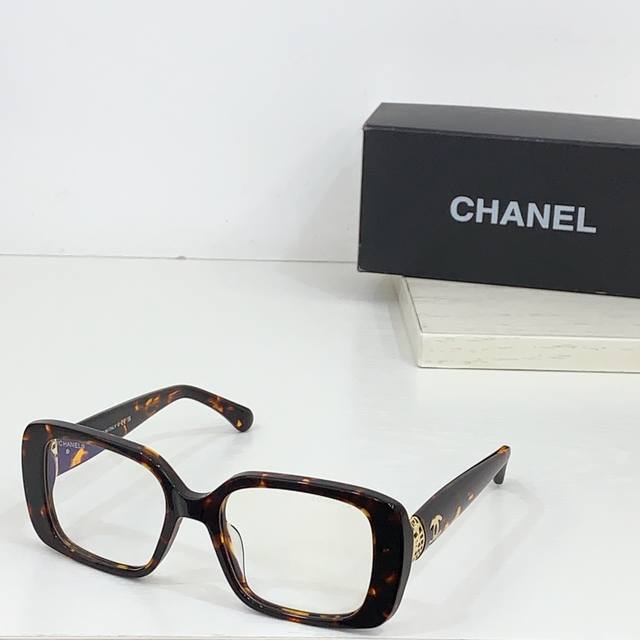 Chanel Model：3479 Size：54口17-140