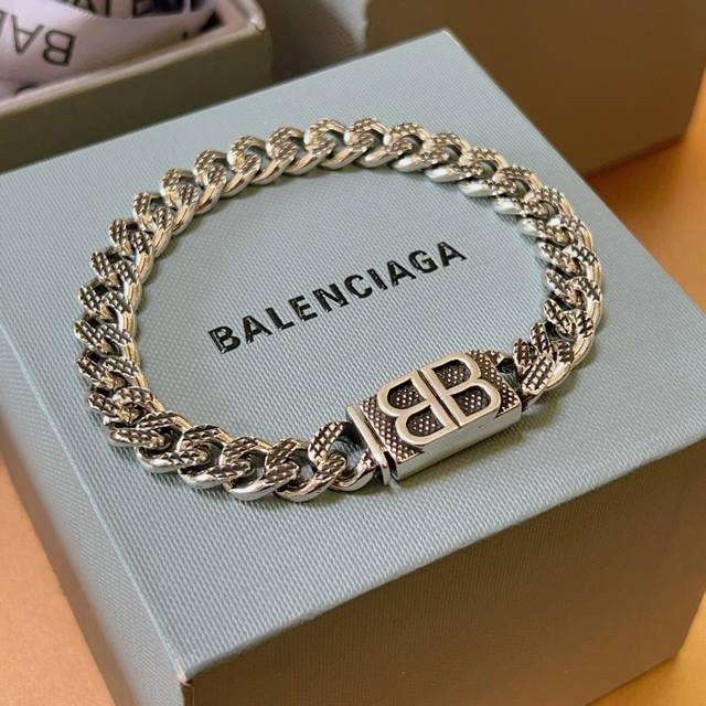 高品质高质感 原单货新品 巴黎世家 Balenciaga手链专柜一致巴黎世家手链 男士火爆款出货 设计独特 前卫 男女必备！码数18。20。22。24Cm