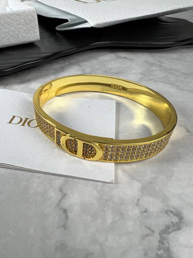 Dior 迪奥手镯