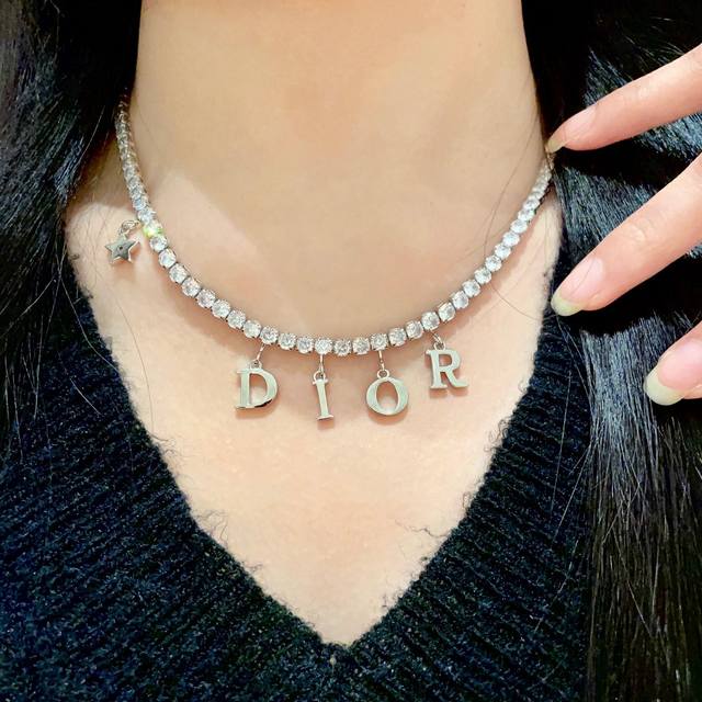 Dior 迪奥 中古 项链 专柜一致上新 精选原版一致 黄铜材质 甜美气质高雅.