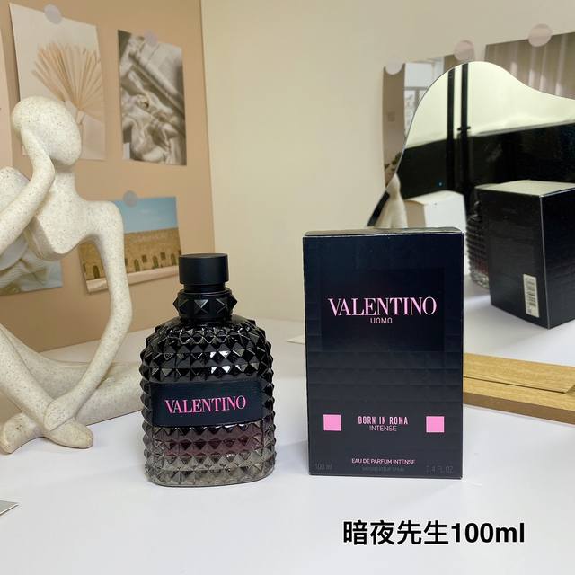 高品质 华伦天奴新款暗夜先生浓香水100Ml！ Valentino Uomo Born In Roma Intense, 品牌：华伦天奴 属性：男香 香调：美食